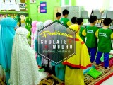Membimbing Sholat