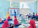 Pakai Smartboard, Murid Belajar Lebih Aktif dan Senang